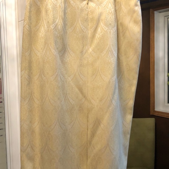 Mother of the bride/groom dress size 12p - Picture 10 of 16